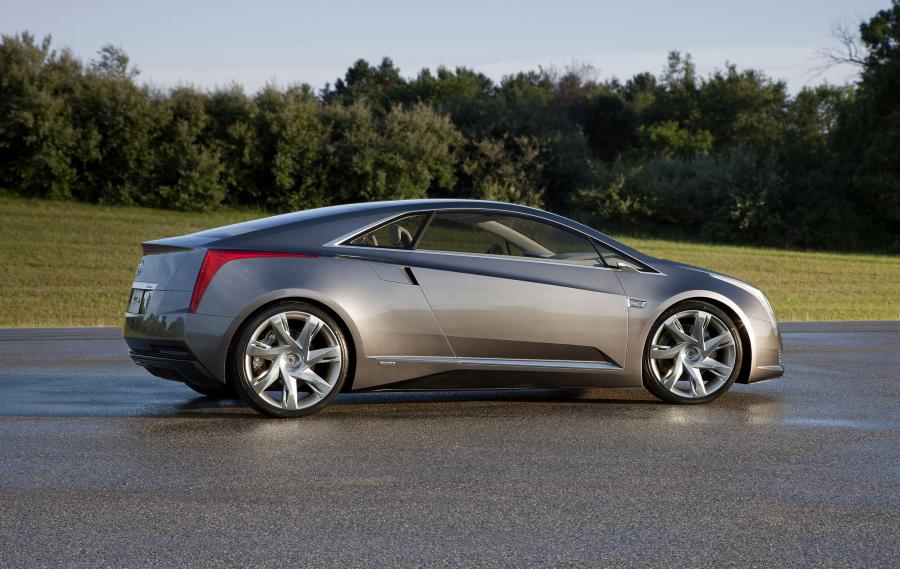  Cadillac Converj Concept 2009 года  (фото 9 из 24)